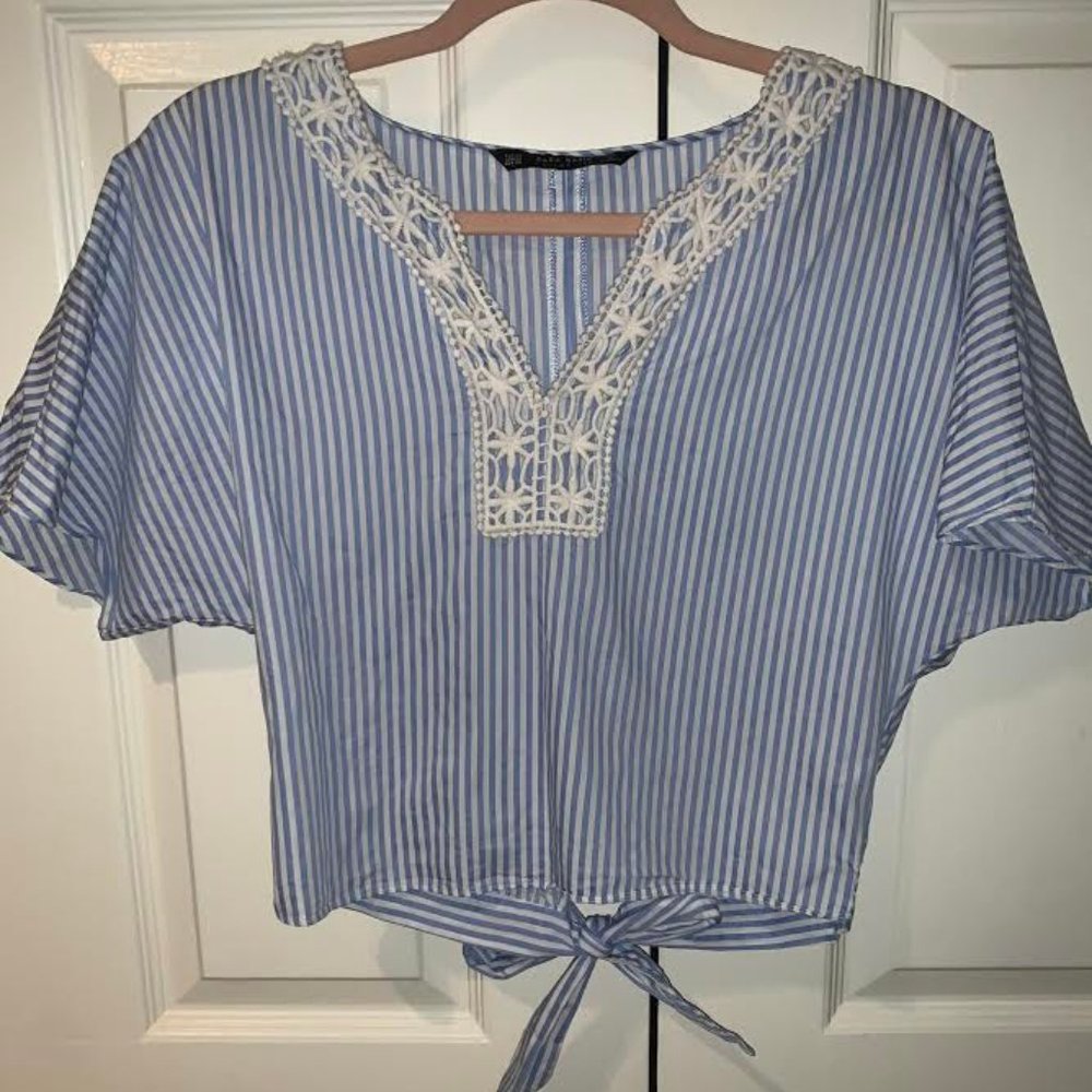 Zara Basics White and Blue Striped Blouse Medium